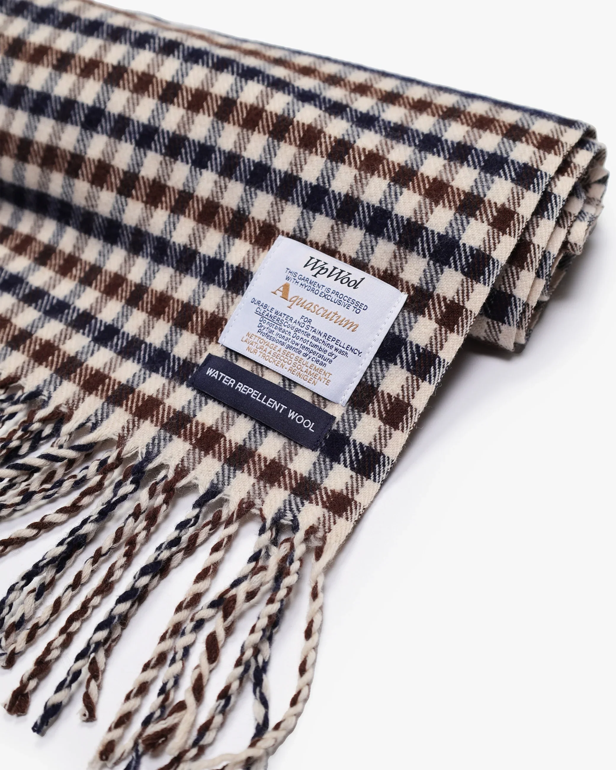 Aquascutum Active Club Check Water Repellent Scarf - Image 2