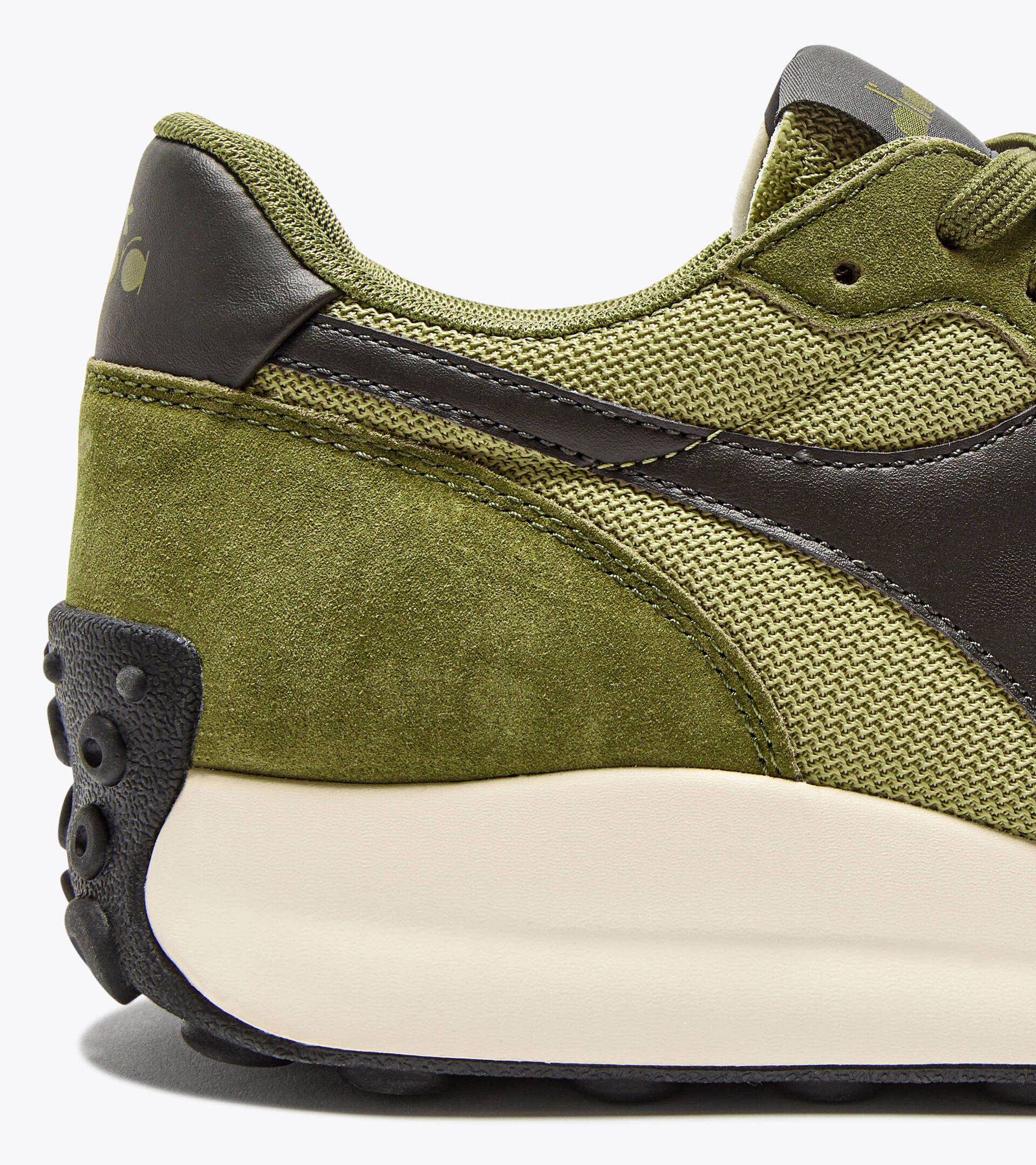 Diadora Race NY Green Mimetic - Image 3
