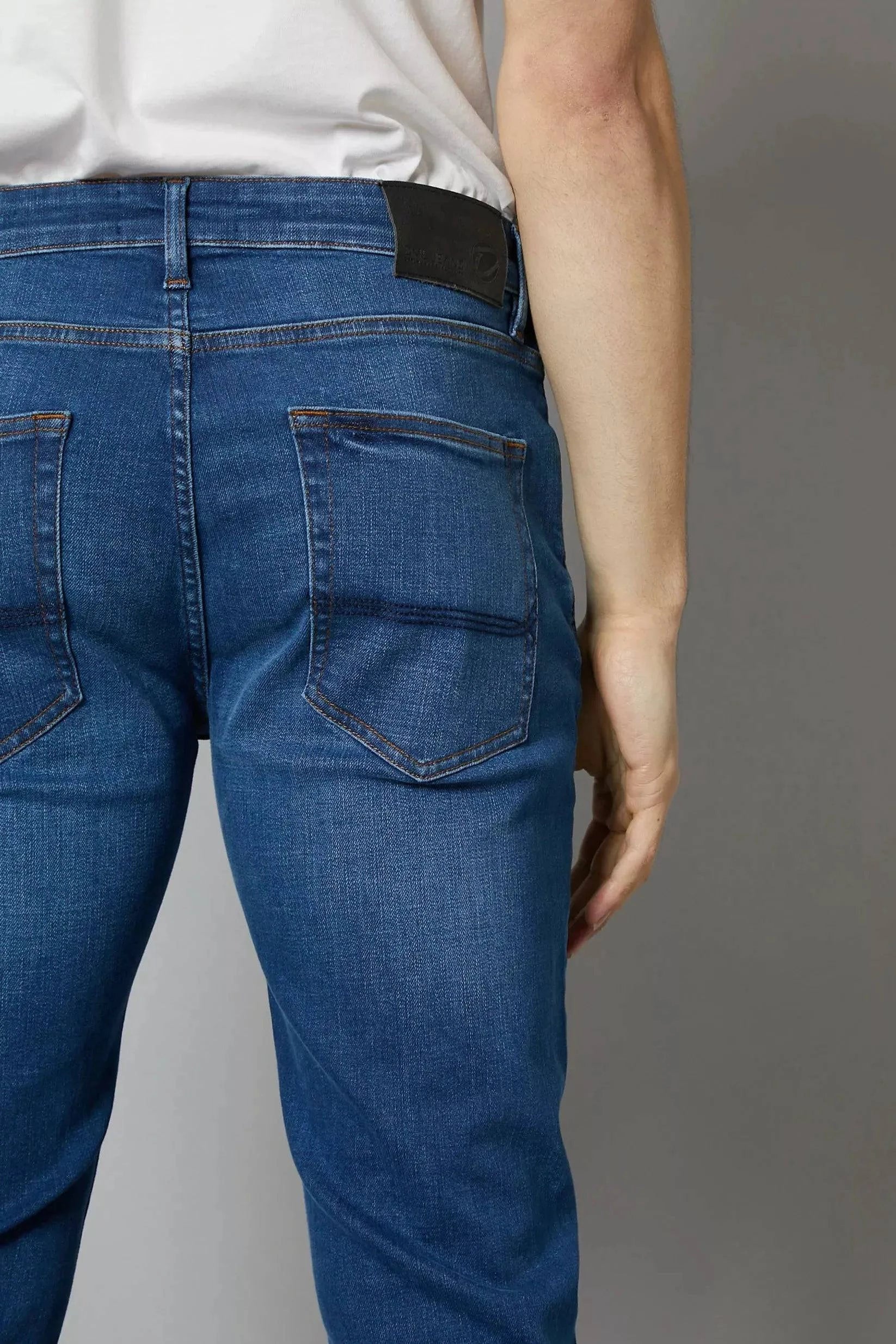 DML Florida Tapered Fit Jeans In Mid Blue - Image 3