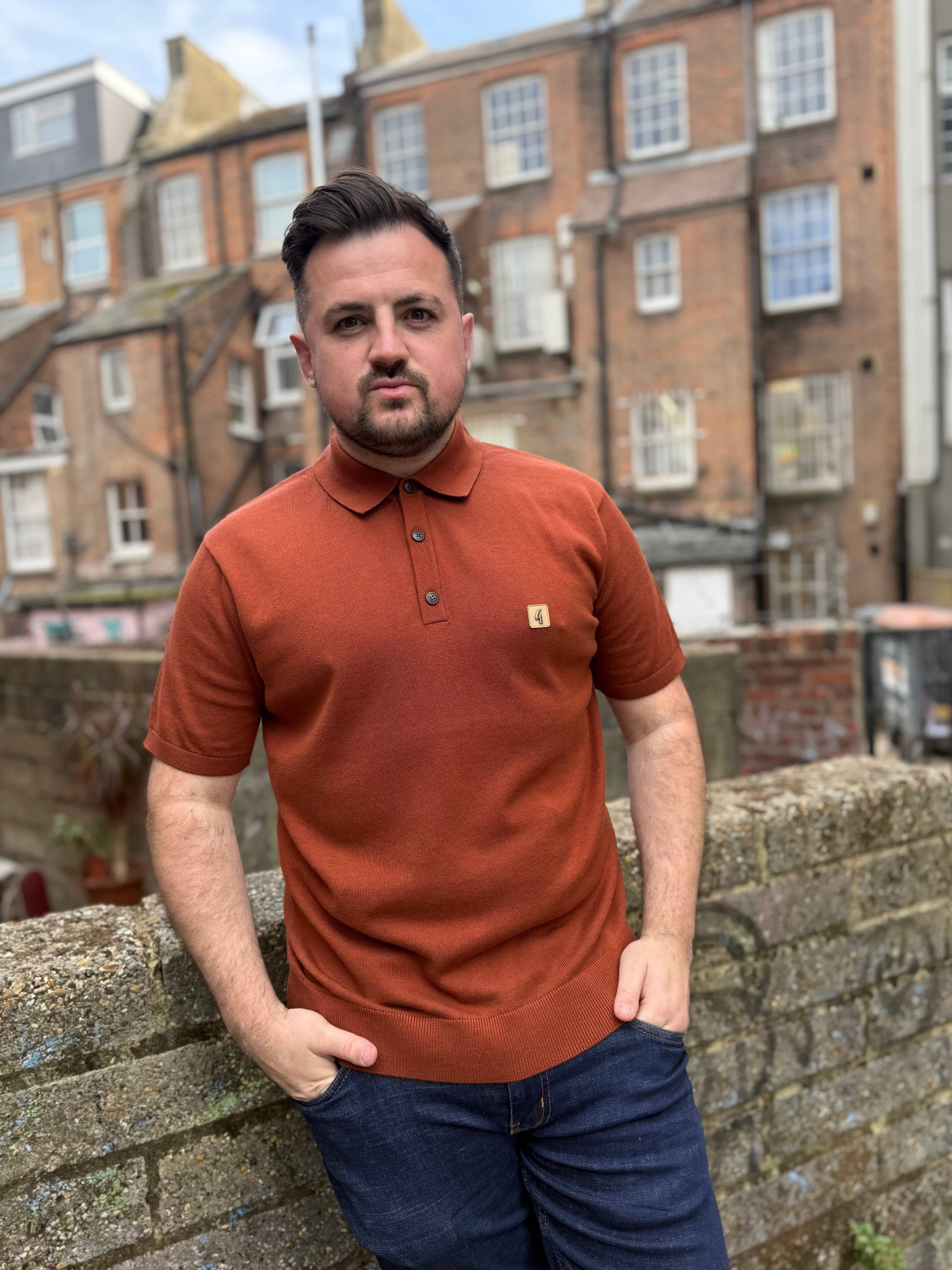 Gabicci Vintage Jackson Short Sleeve Plain Knitted Polo Paprika