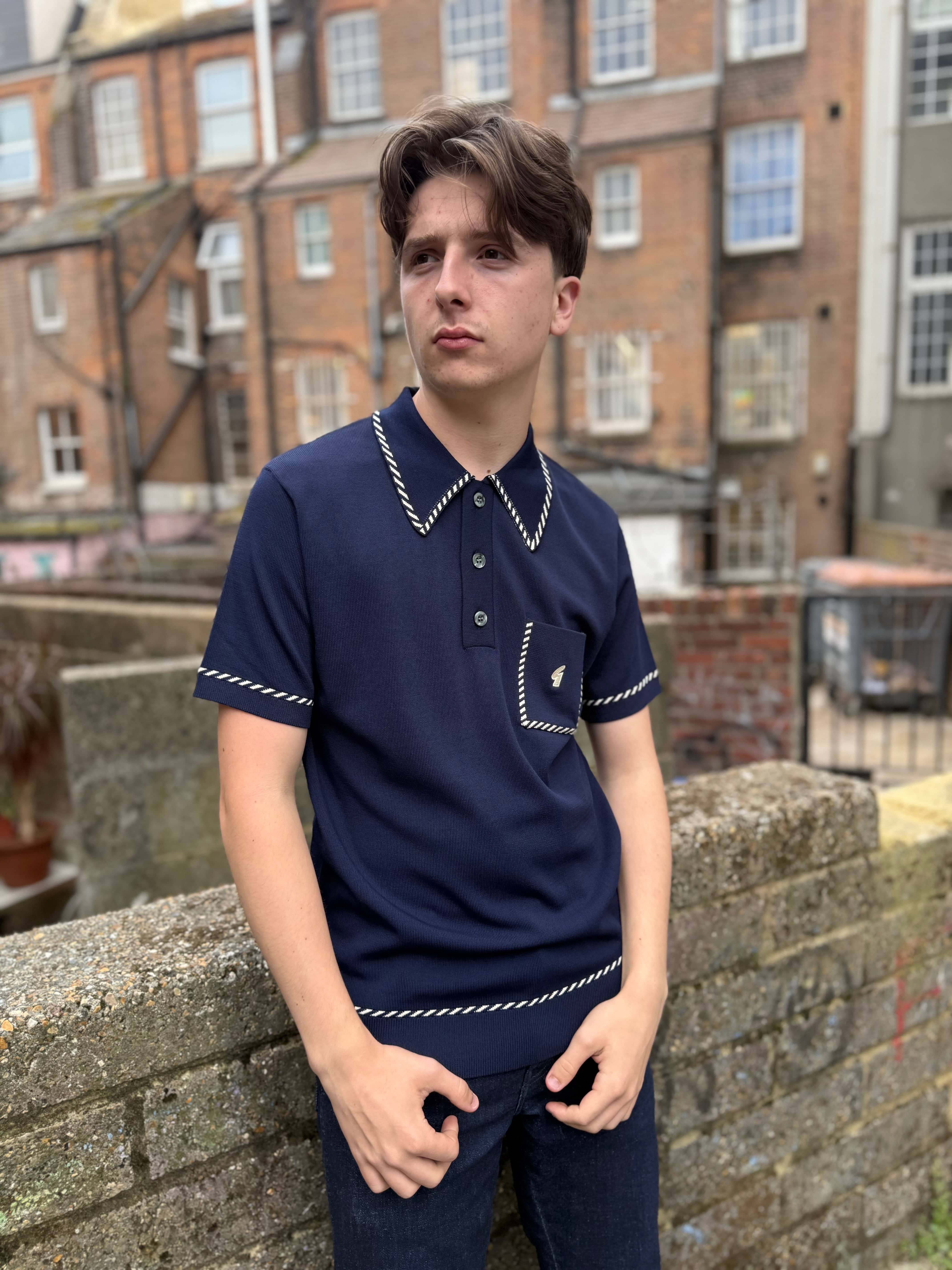 Gabicci Vintage Knitted Routledge Polo Navy - Image 2