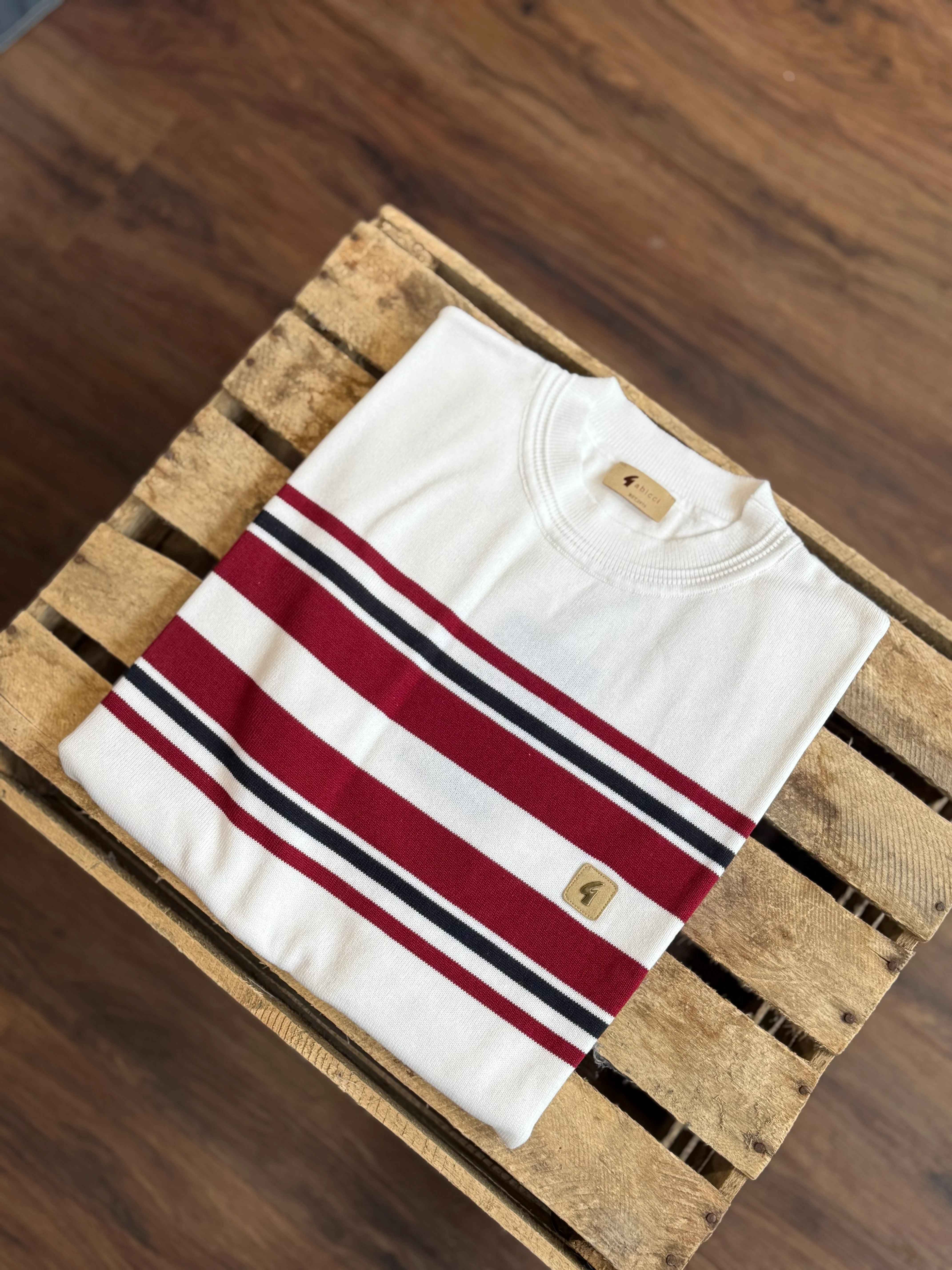 Gabicci Vintage Liam Knitted Turtle Neck T-Shirt White - Image 2