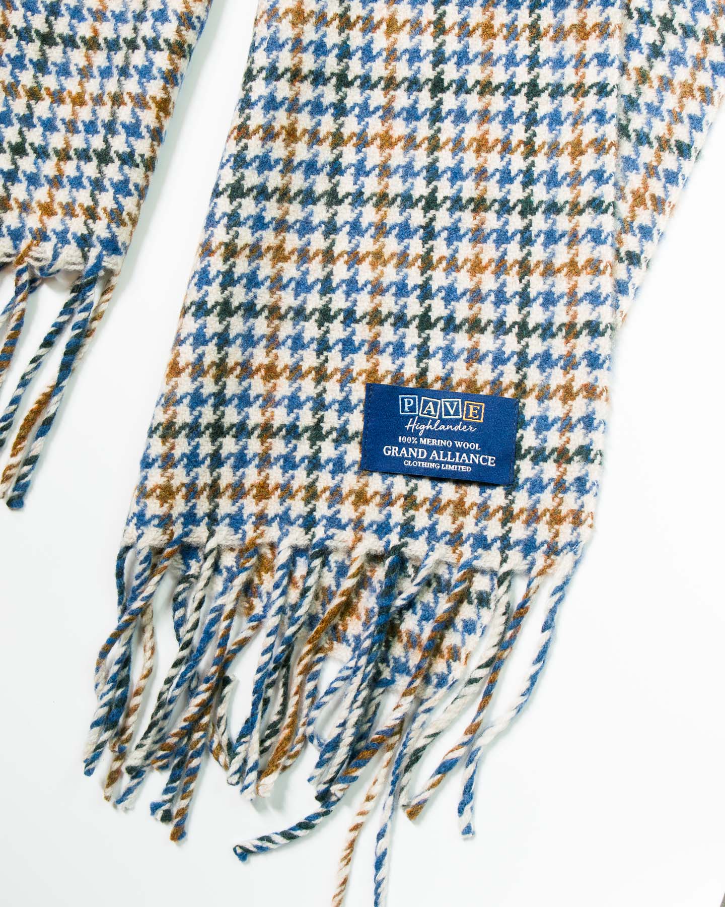 Grand Alliance Pave Highlander Merino Wool Scarf - Image 2