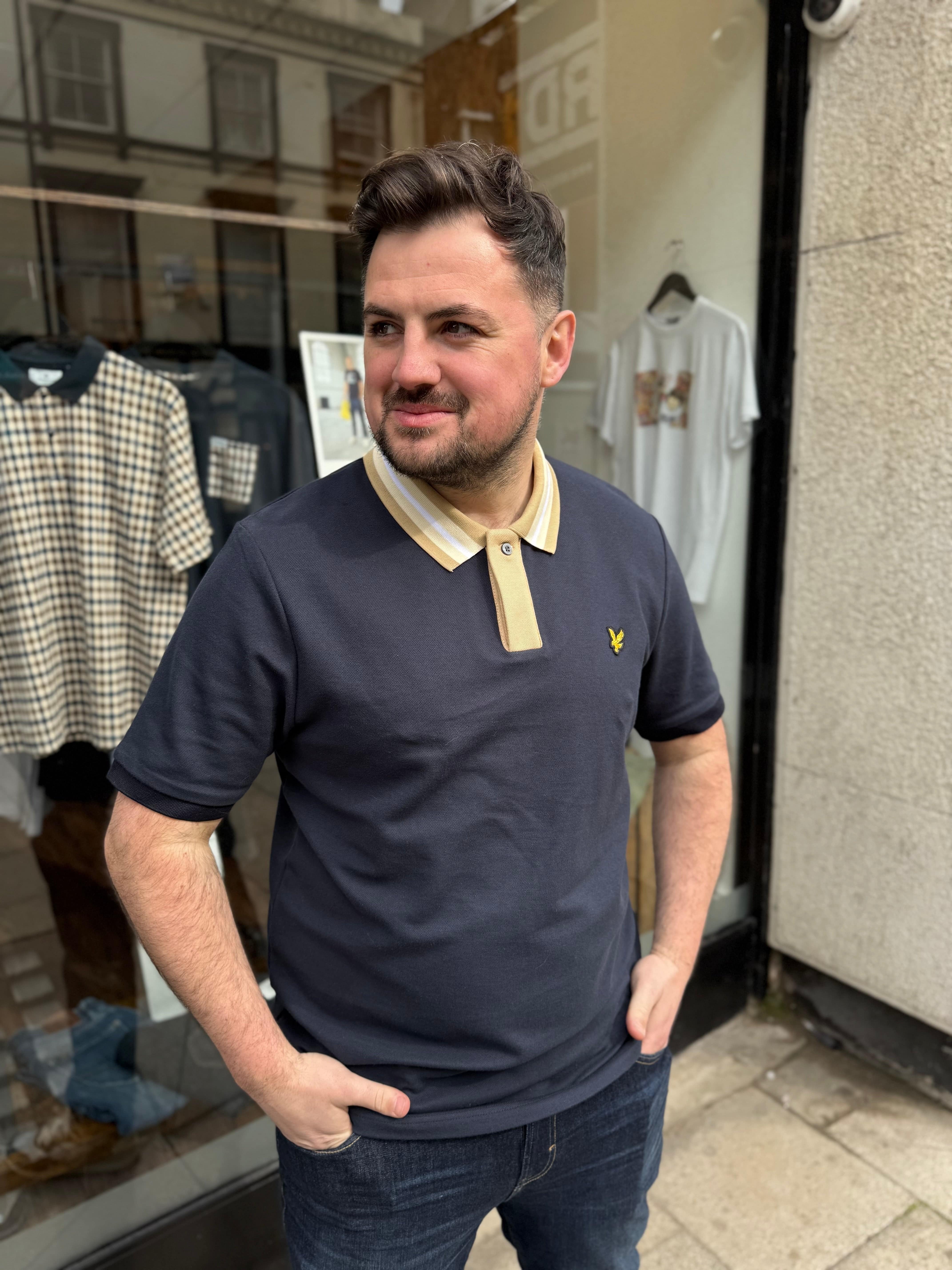Lyle & Scott Contrast Tipped Collar Polo Shirt In Dark Navy