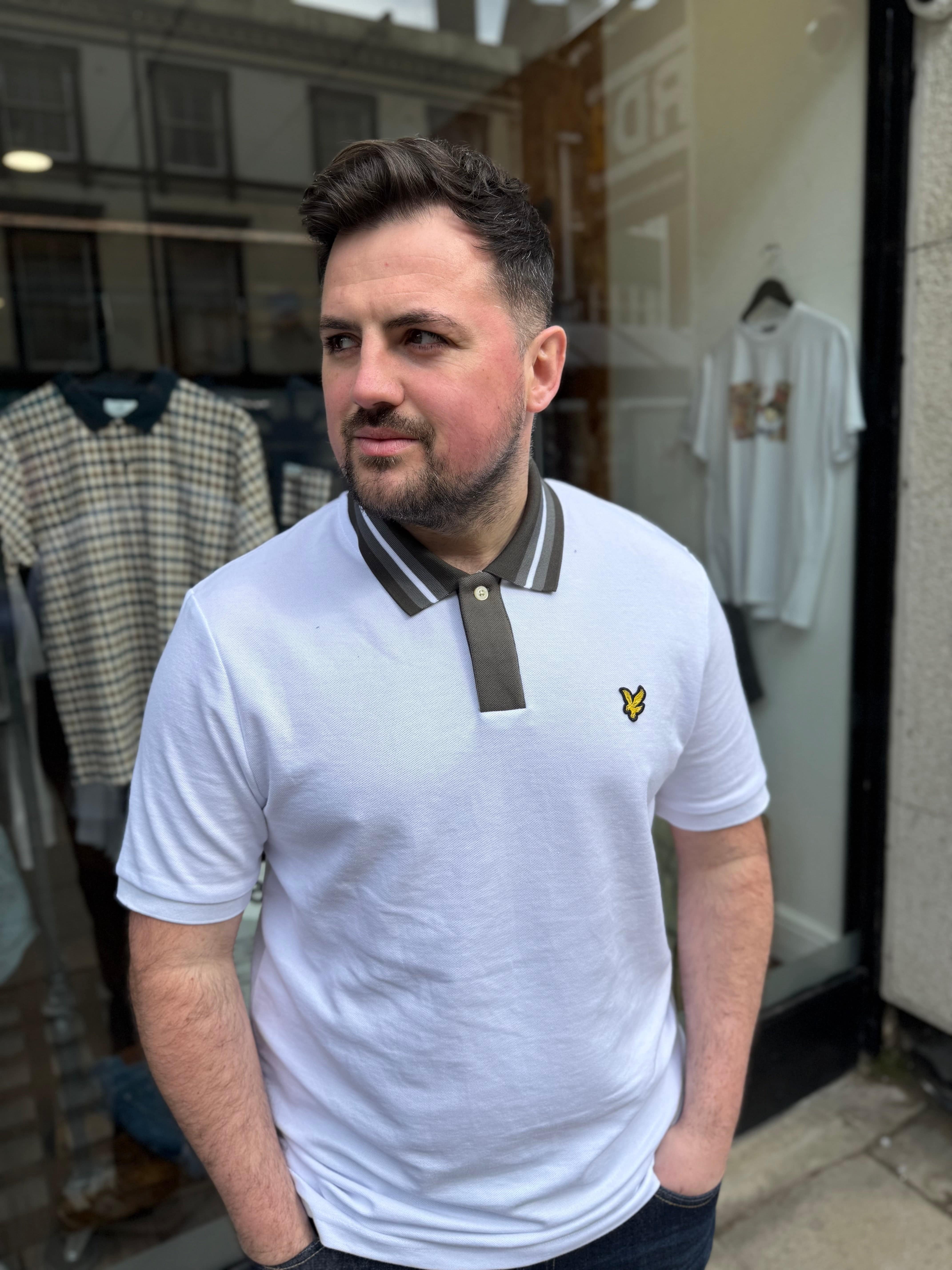 Lyle & Scott Contrast Tipped Collar Polo Shirt In White