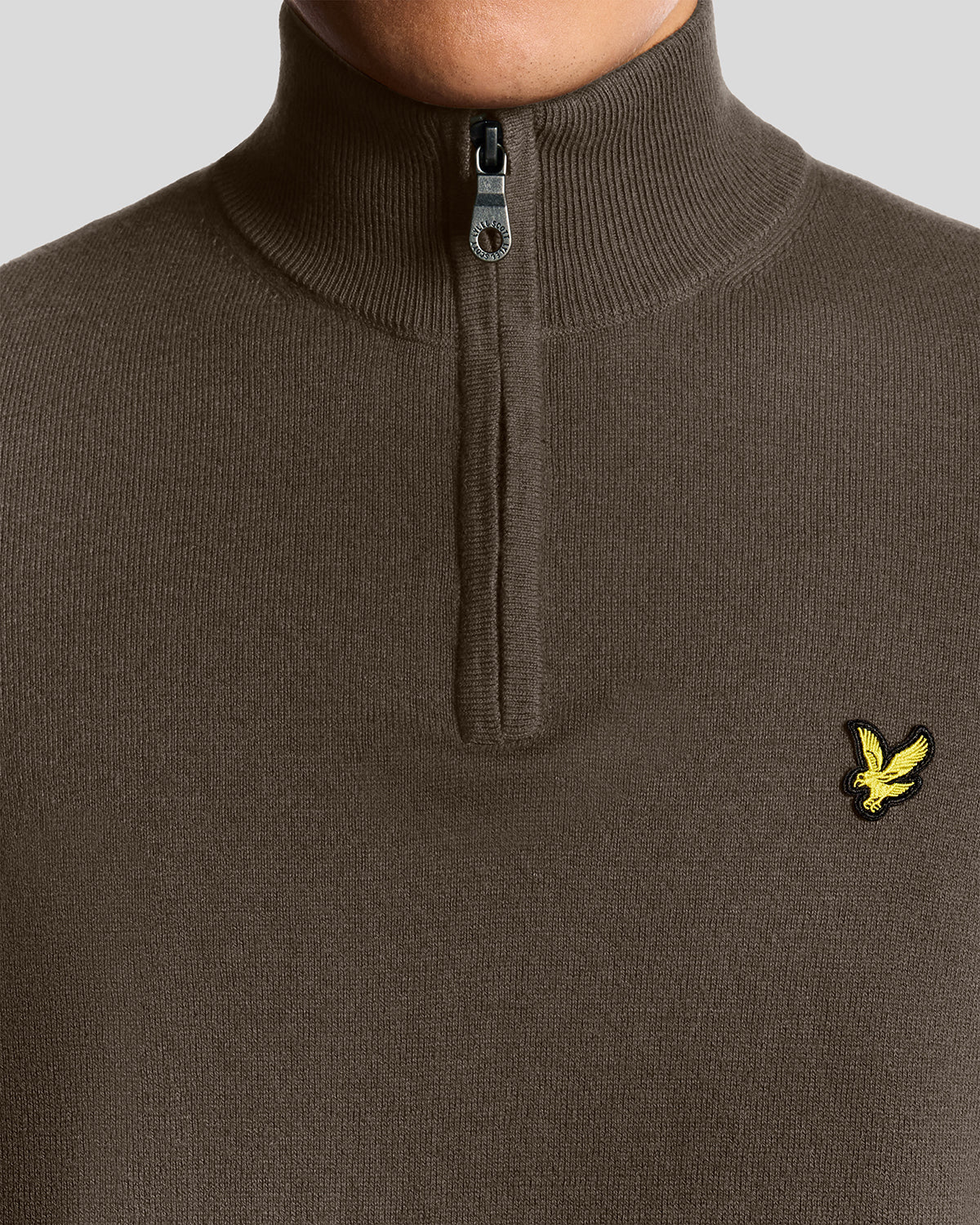 Lyle & Scott Cotton Merino Quarter Zip Jumper Espresso - Image 2