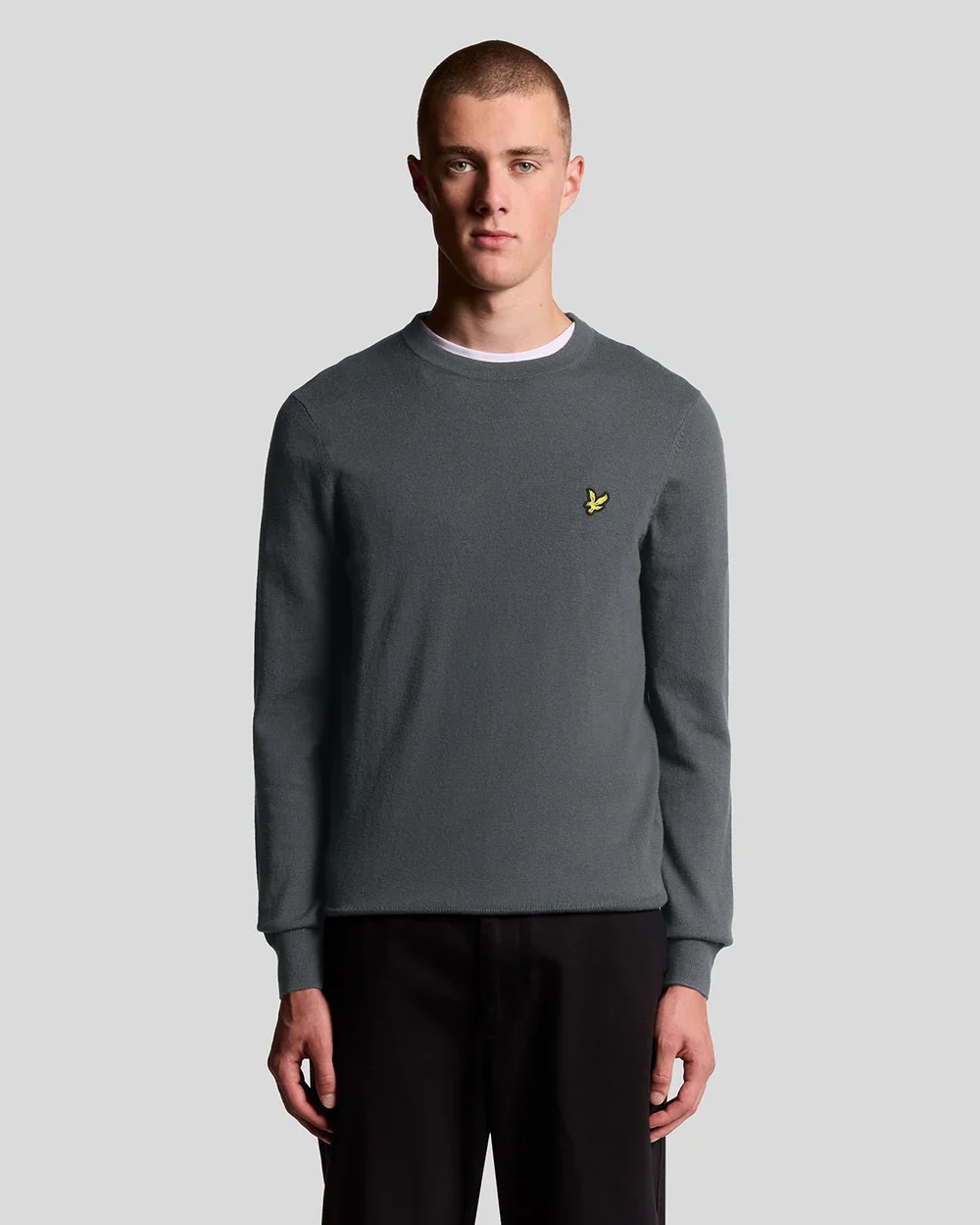 Lyle & Scott Cotton Merino Crew Neck Jumper Shadow Grey - Image 3