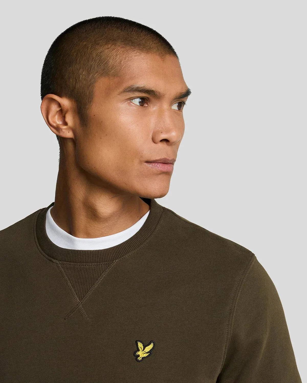 Lyle & Scott Crewneck Sweat In Olive - Image 2