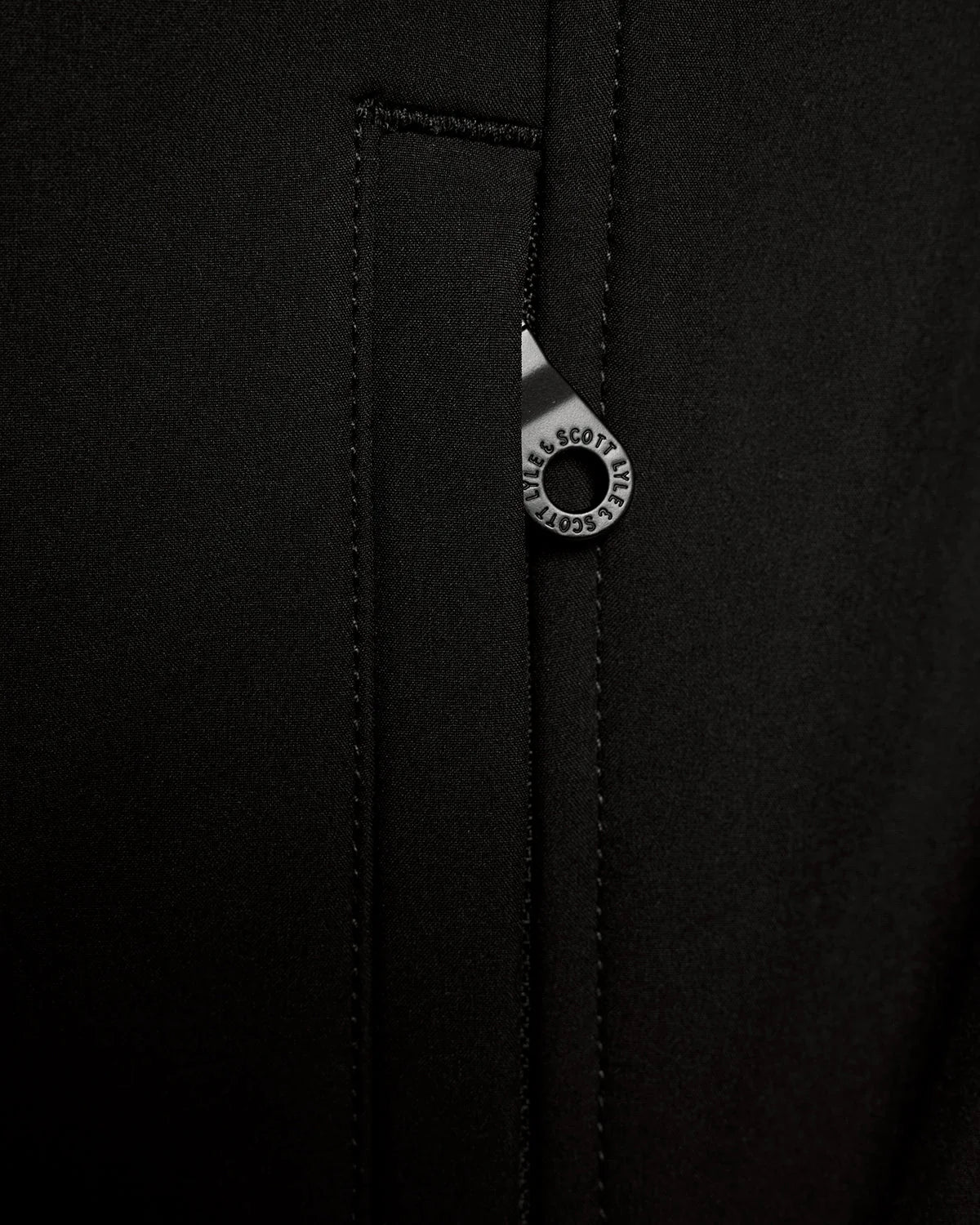 Lyle & Scott Fleece Back Softshell Jacket Black - Image 4