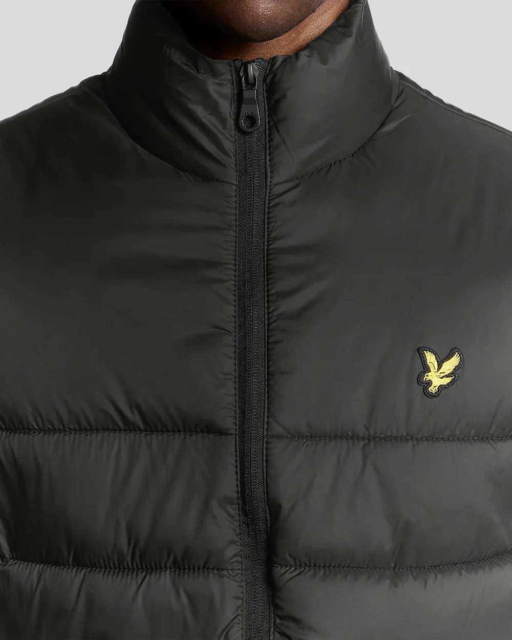 Lyle & Scott Puffer Gilet Jet Black - Image 2