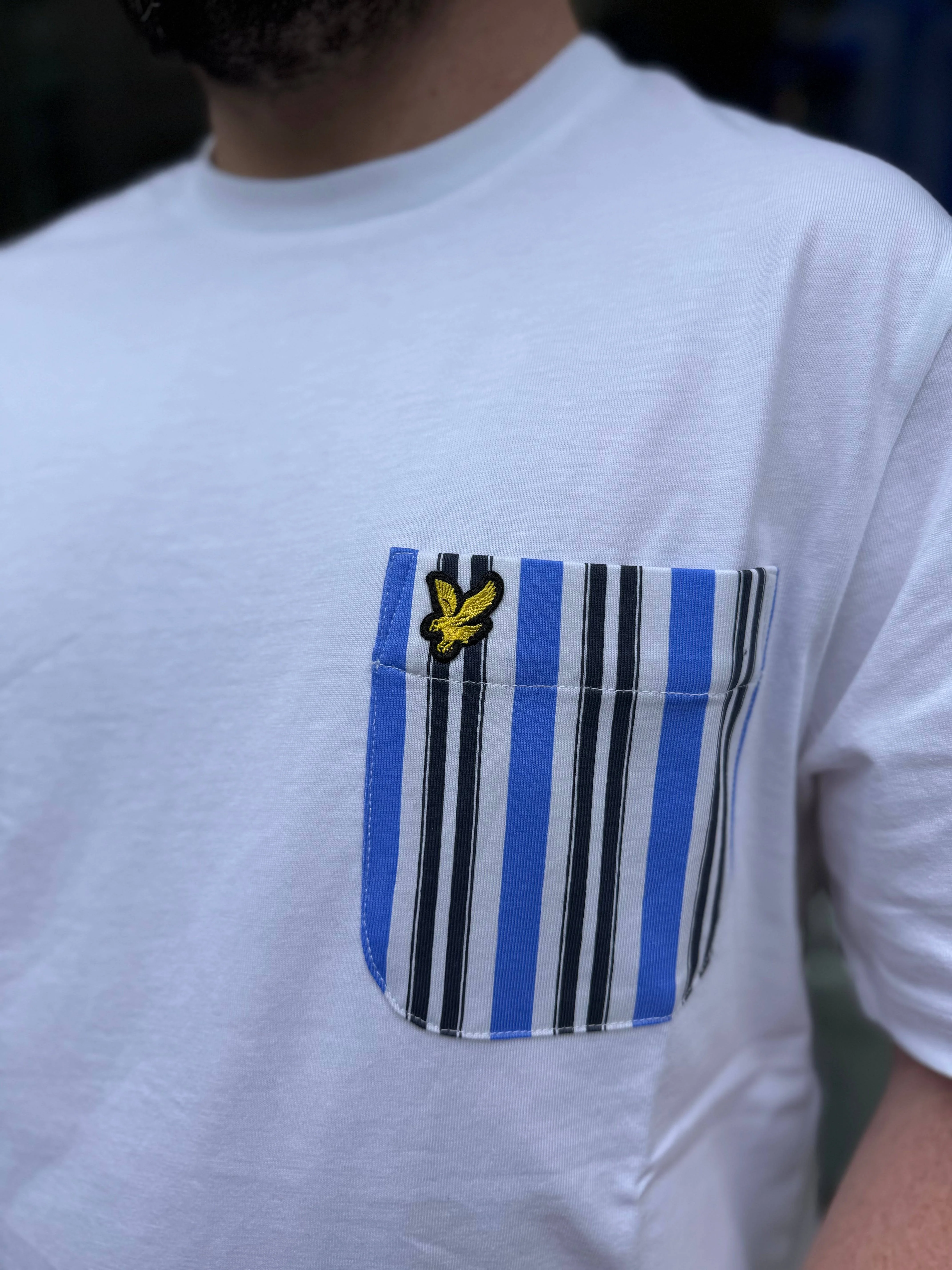 Lyle & Scott Stripe Pocket T-shirt White - Image 2