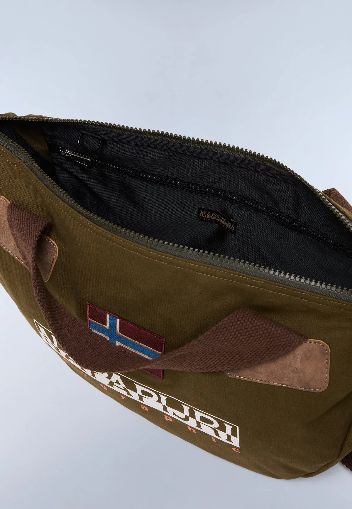 Napapijri H-Reflect Sling Bag Dark Olive - Image 3