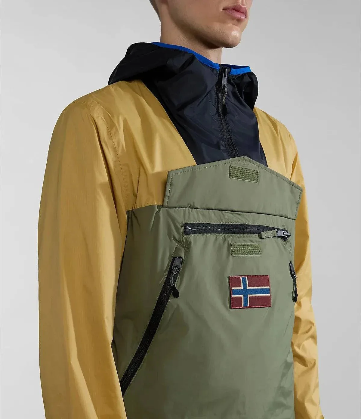 Napapijri Rainforest Ripstop Anorak Jacket In Green/Beige/Black - Image 3