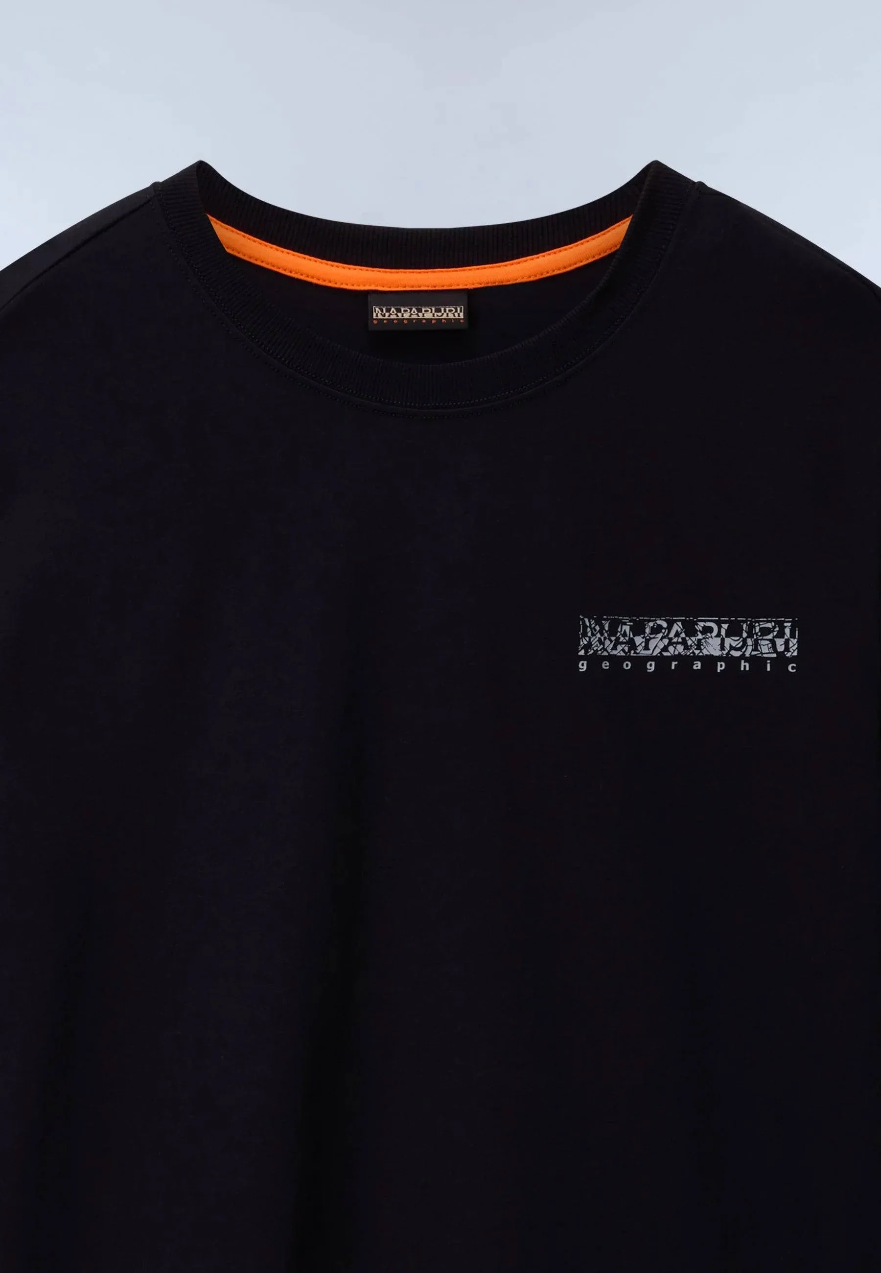 Napapijri Turrach Back Graphic T-Shirt Black Beauty - Image 3