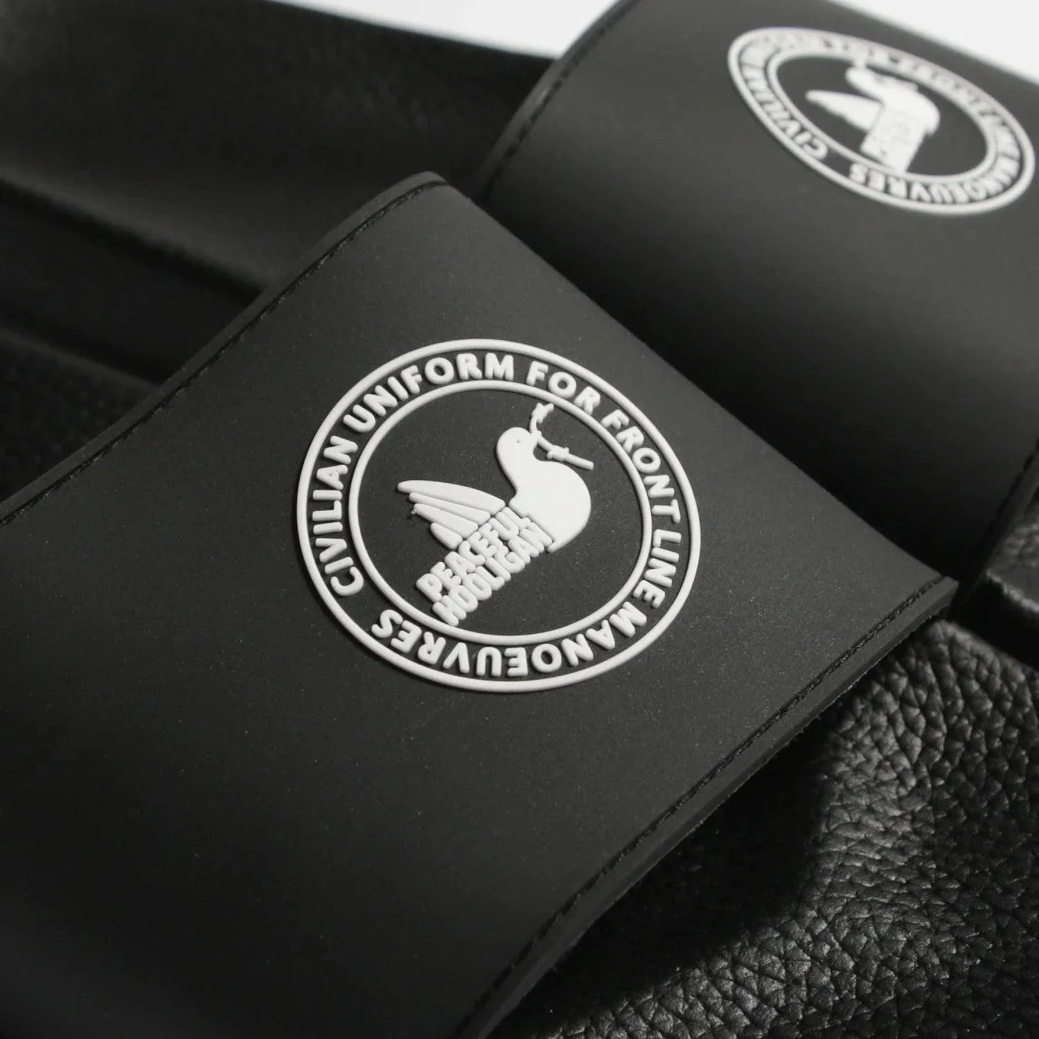 Peaceful Hooligan Civilian Sliders Black - Image 2