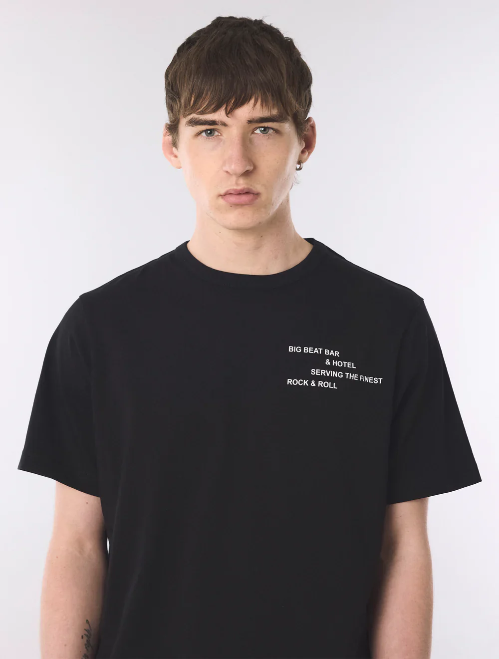 Pretty Green Big Beat Hotel T-Shirt Black - Image 3