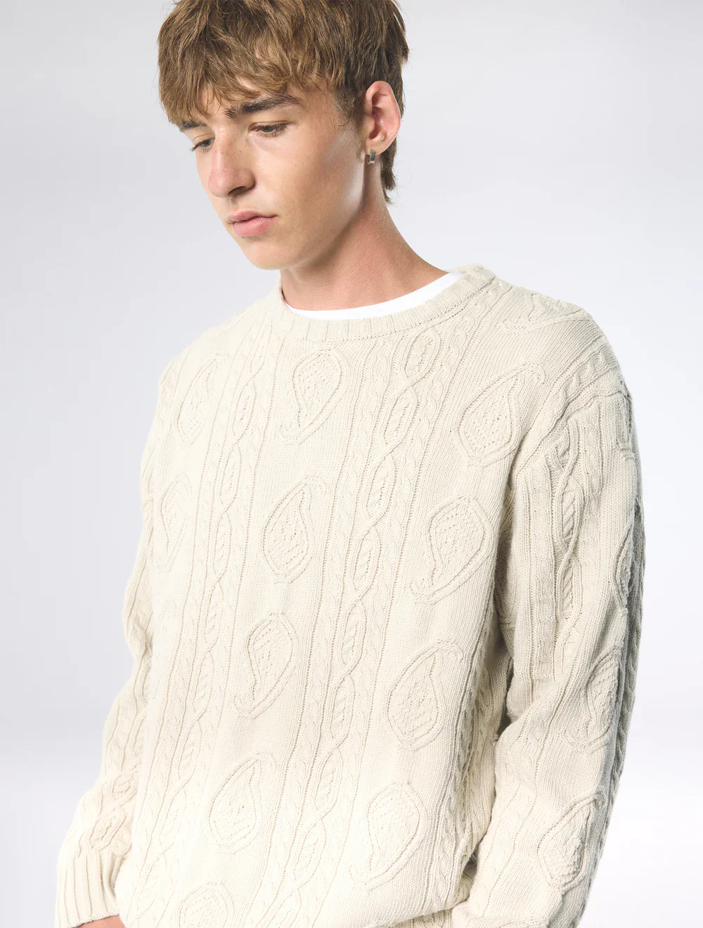 Pretty Green Marylebone Paisley Cable Knit Jumper Stone - Image 4