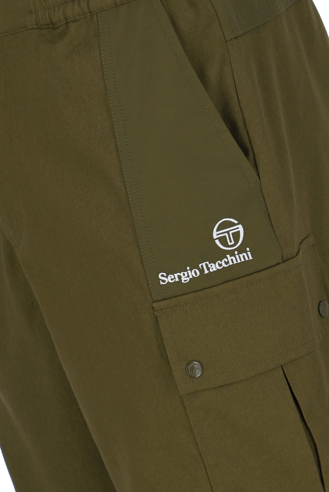 Sergio Tacchini Calisti Shorts in Green - Image 2