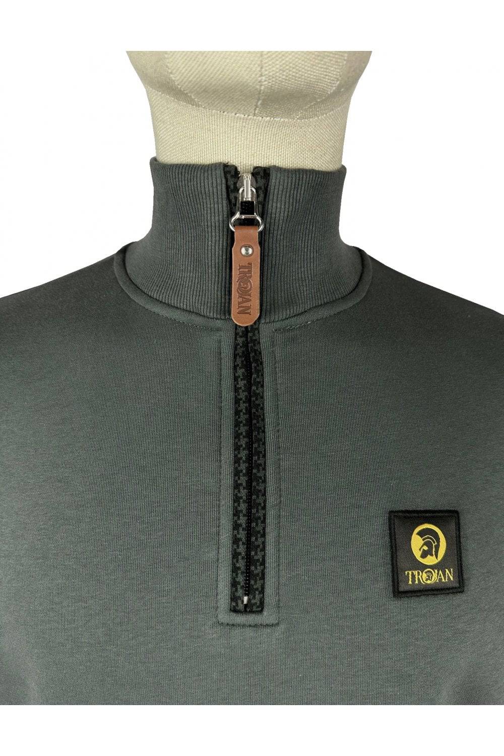 Trojan Houndstooth Trim 1/4 Zip Sweat In Charcoal - Image 2
