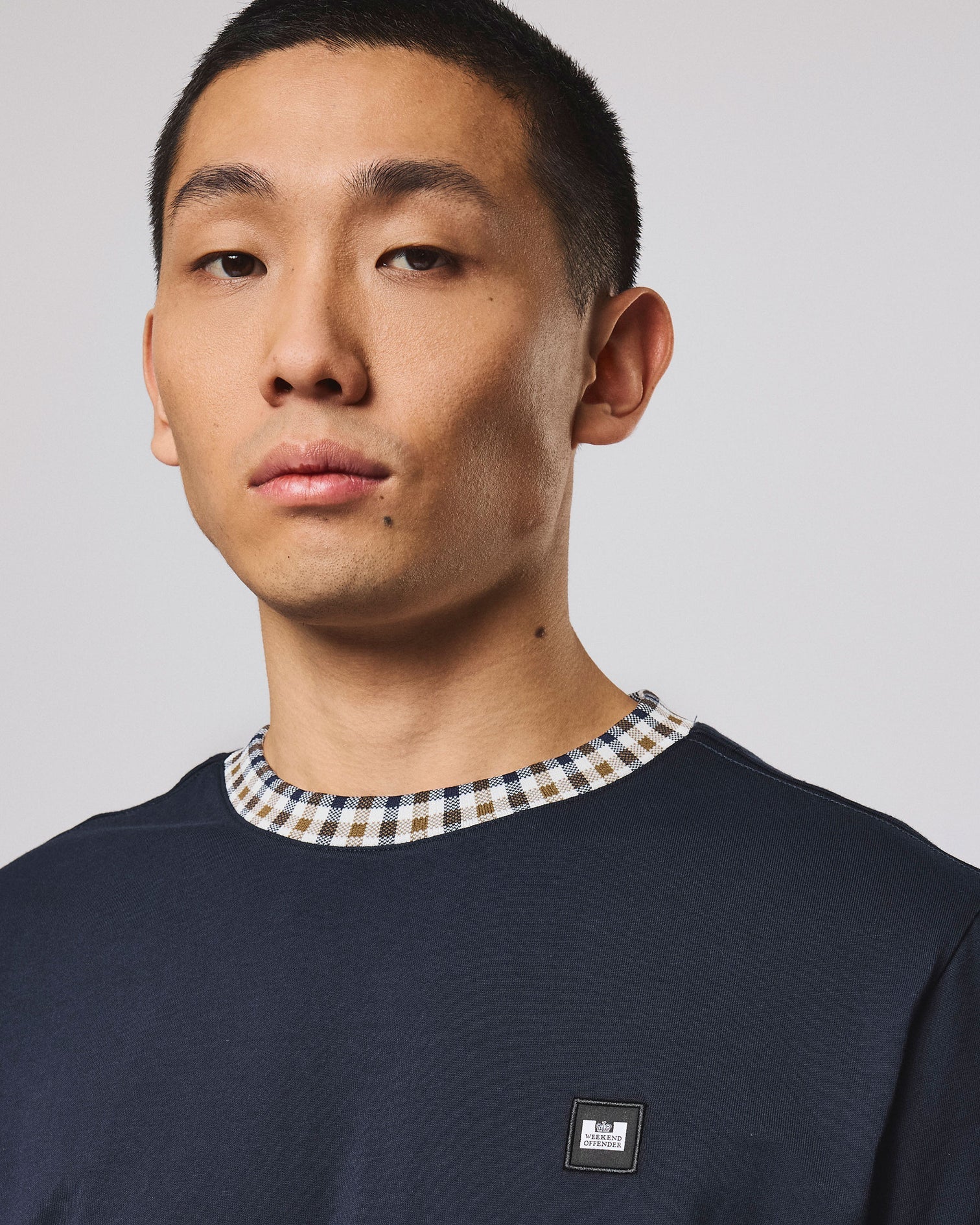 Weekend Offender Sila T-Shirt Navy - Image 3
