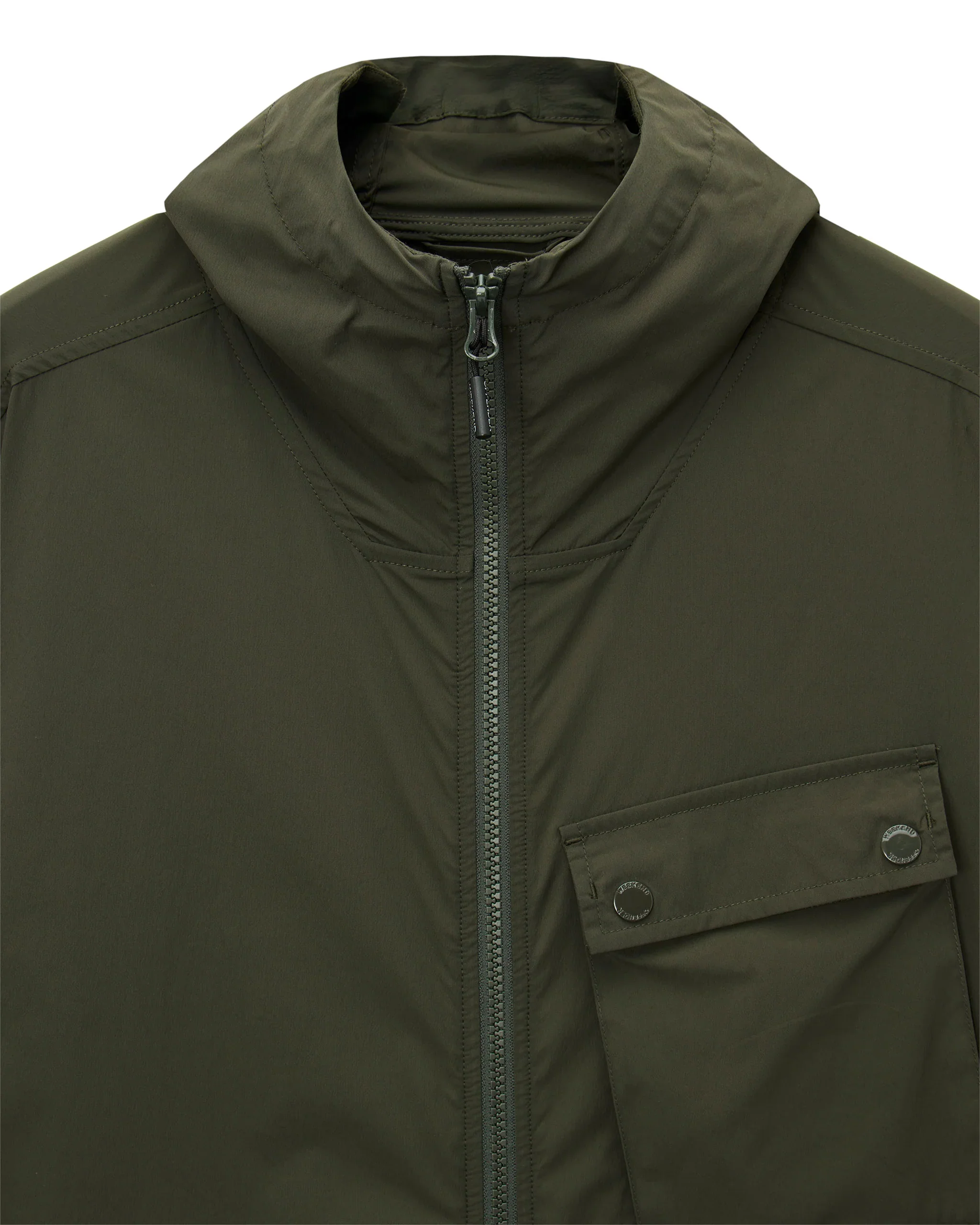 Weekend Offender Temara Technical Windbreaker Jacket in Black Forest - Image 2